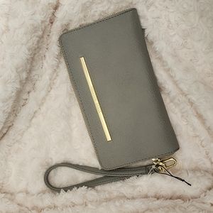 Steve Madden Grey Wallet